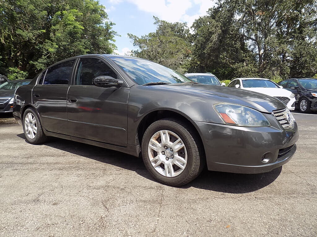 2005 NISSAN Altima