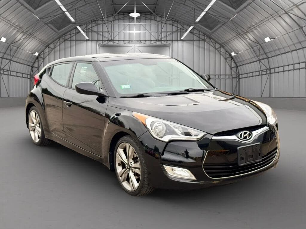 2016 HYUNDAI Veloster