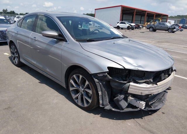 2015 CHRYSLER 200