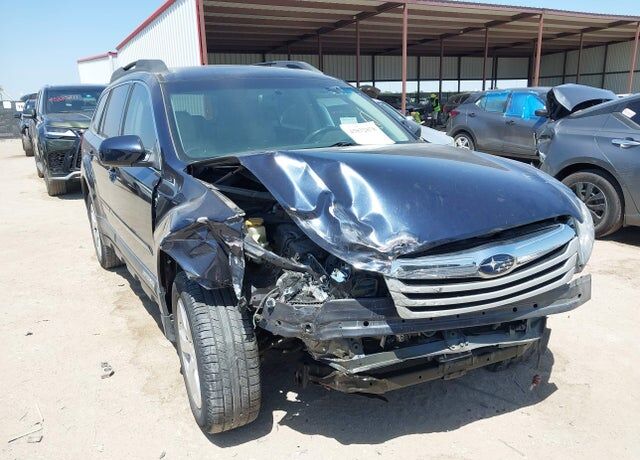 2012 SUBARU Outback