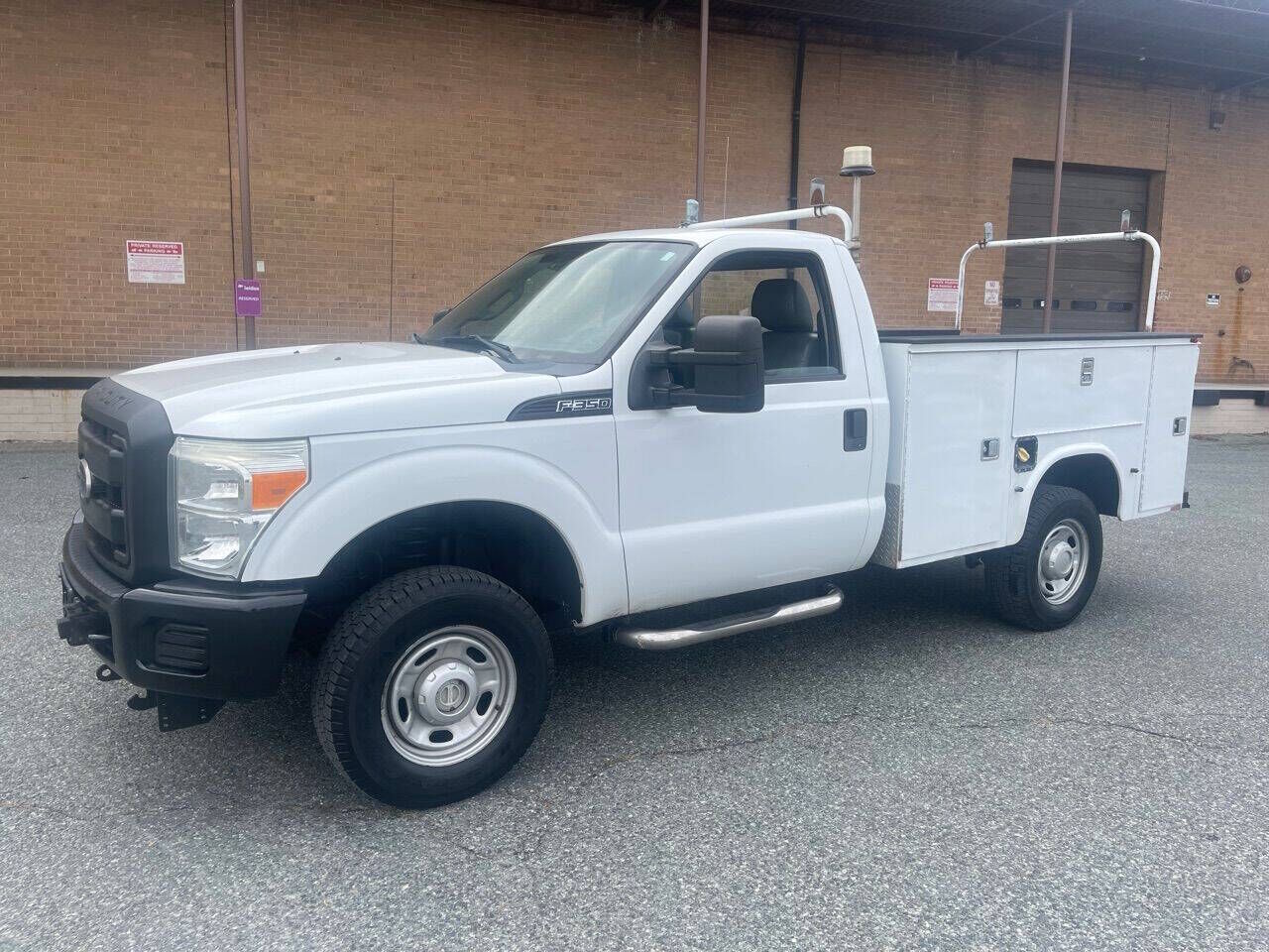 2011 FORD F-350