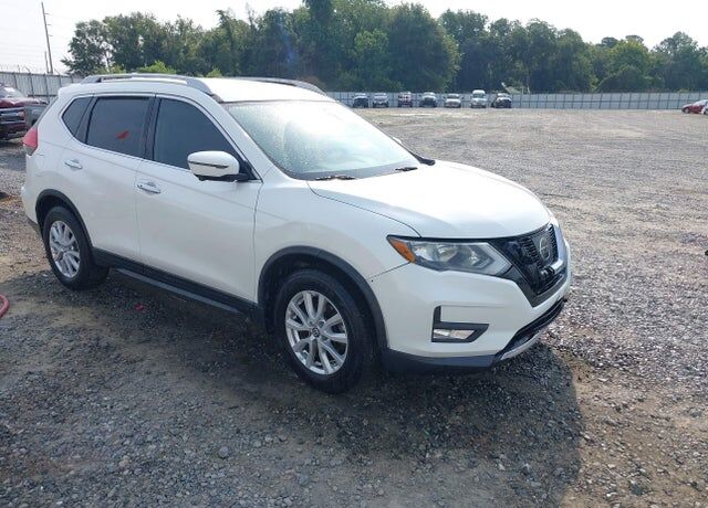 2017 NISSAN Rogue