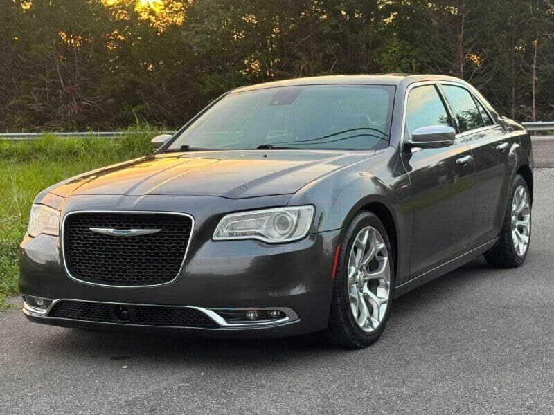 2018 CHRYSLER 300