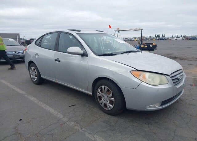 2009 HYUNDAI Elantra