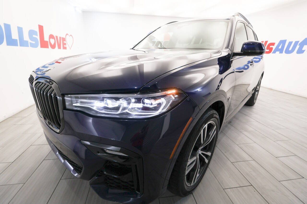 2022 BMW X7
