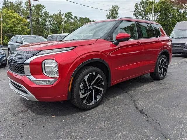 2022 MITSUBISHI Outlander