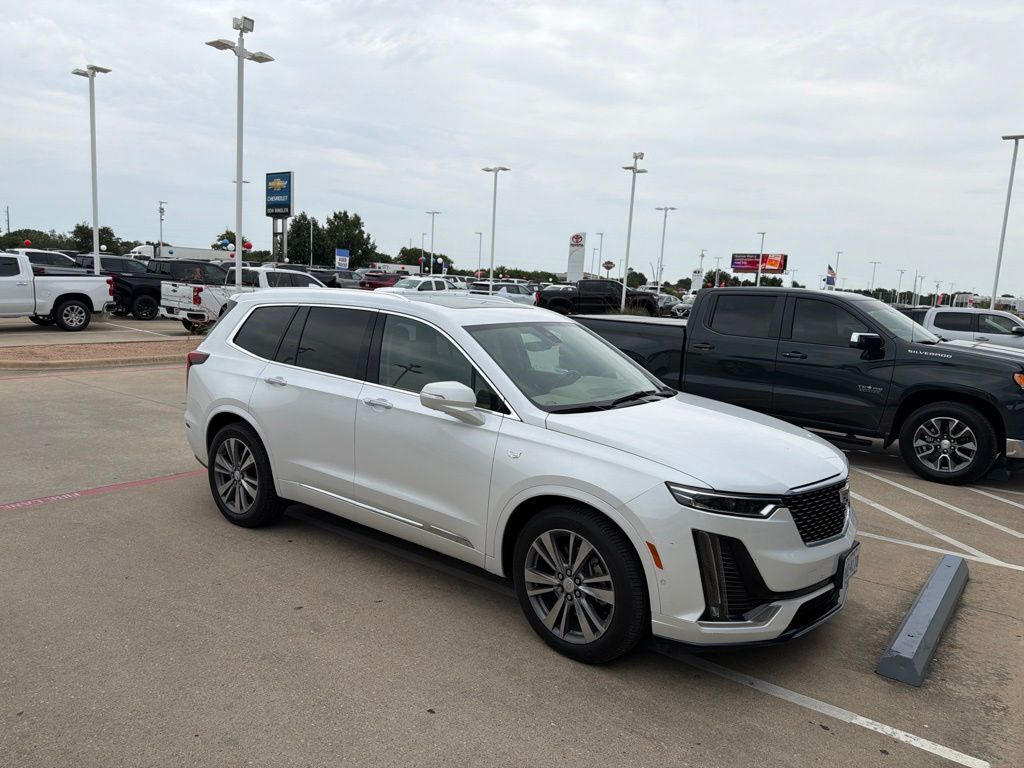 2020 CADILLAC XT6