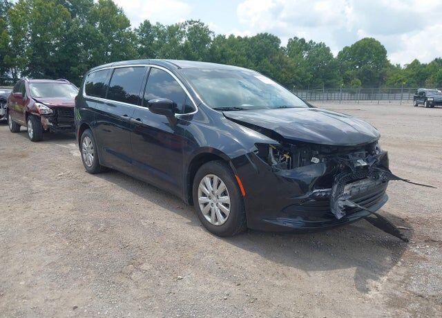 2019 CHRYSLER Pacifica