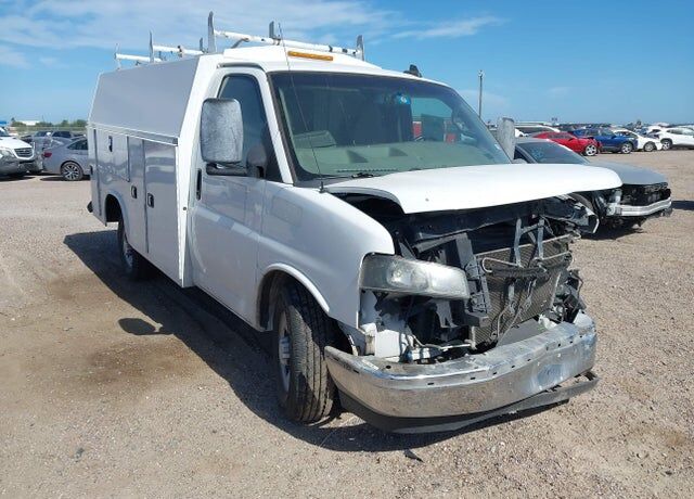 2017 CHEVROLET Express