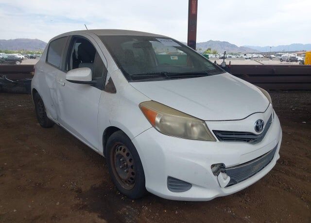 2012 TOYOTA Yaris