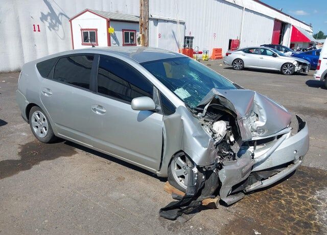 2004 TOYOTA PRIUS