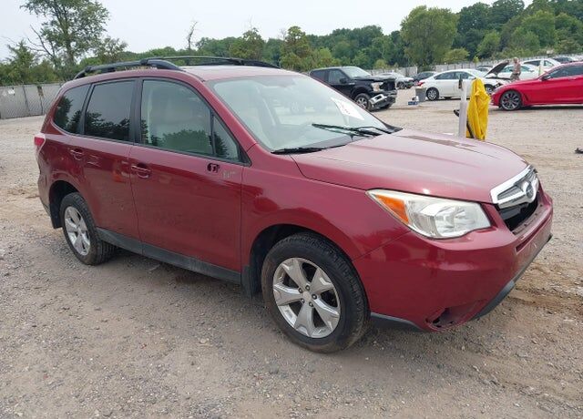 2015 SUBARU Forester
