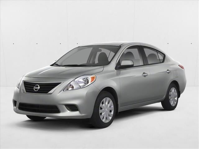 2012 NISSAN Versa