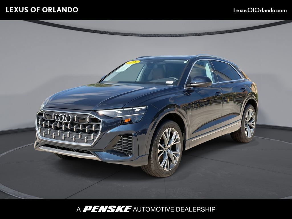 2025 AUDI Q8
