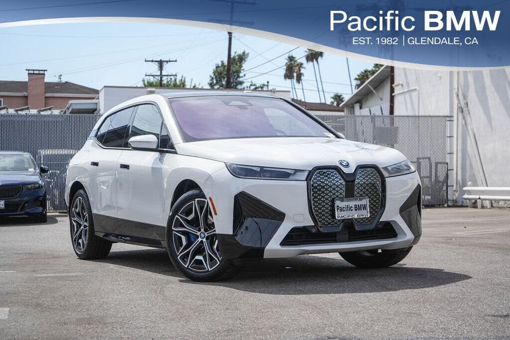 2024 BMW ix
