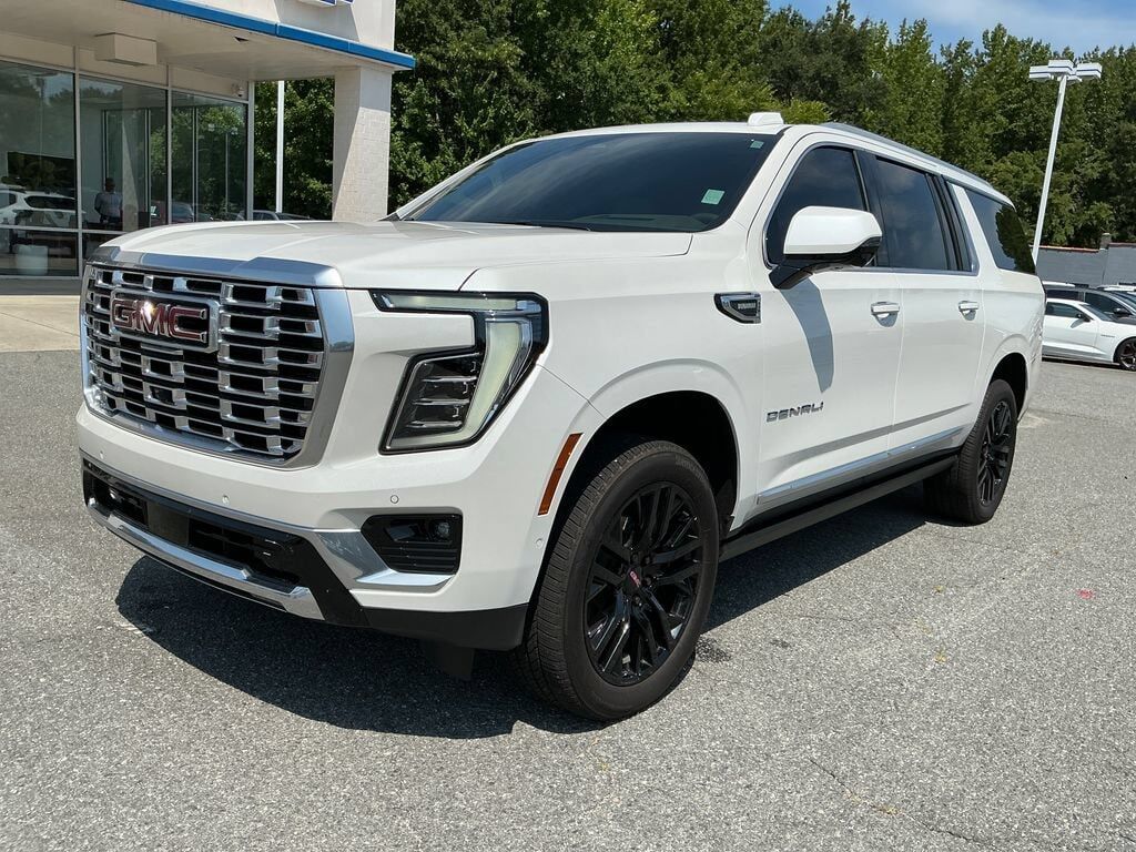 2025 GMC Yukon XL