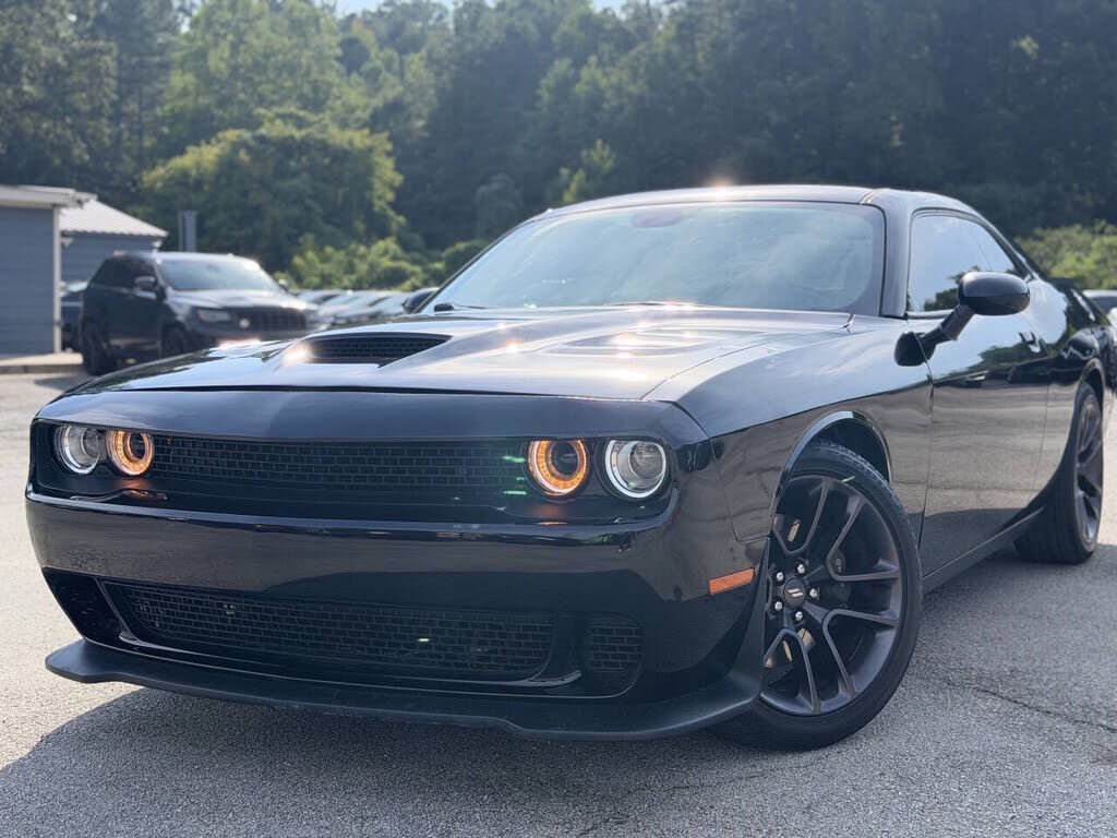 2019 DODGE Challenger