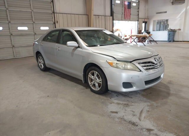 2010 TOYOTA Camry