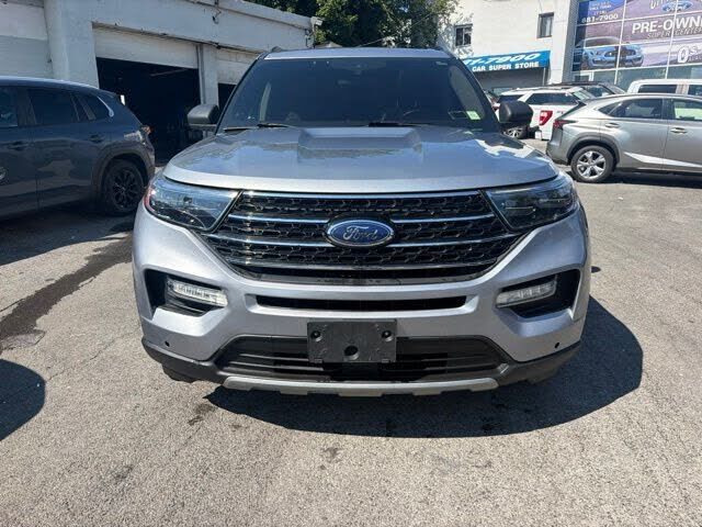 2021 FORD Explorer