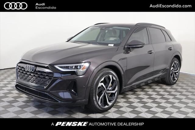 2024 AUDI Q8
