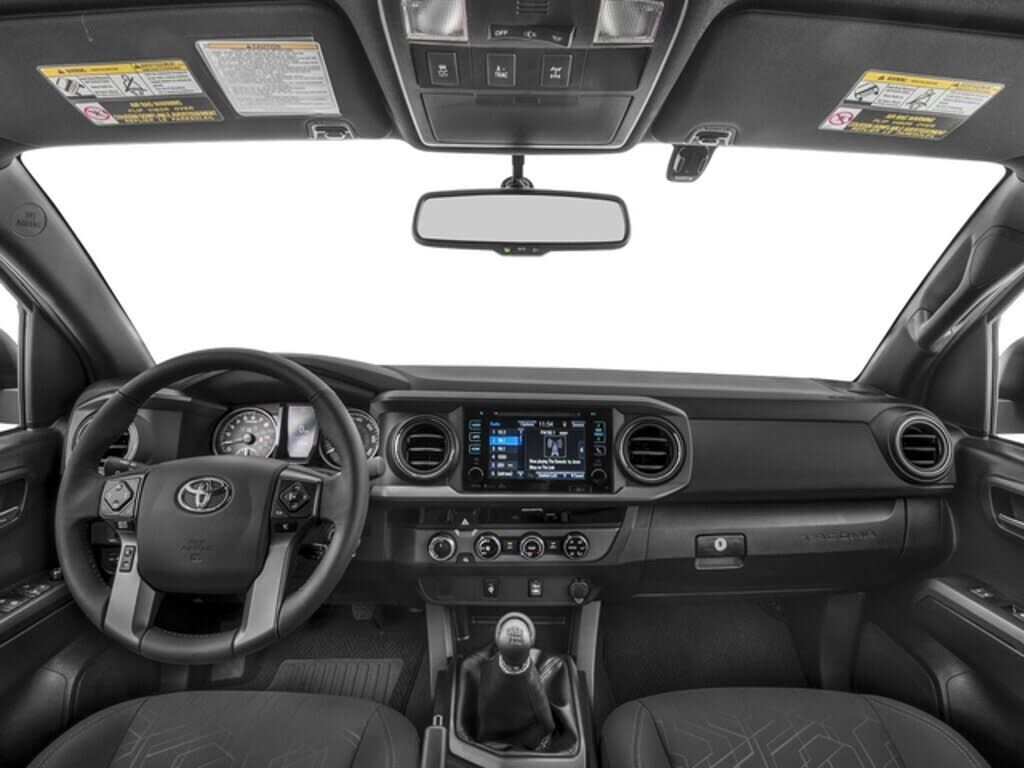2018 TOYOTA Tacoma
