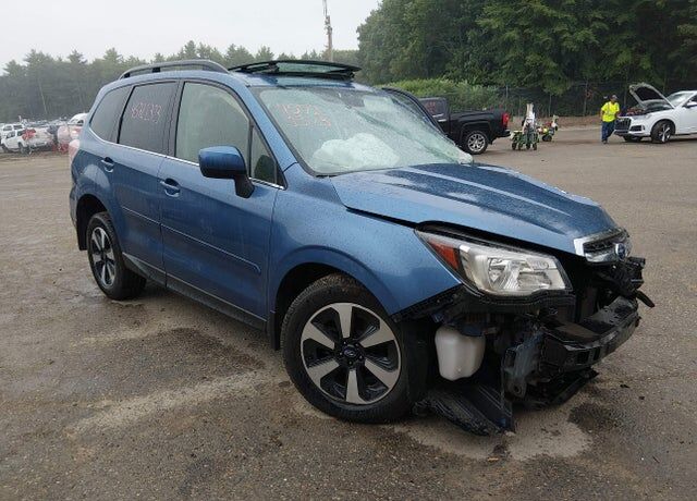 2017 SUBARU Forester