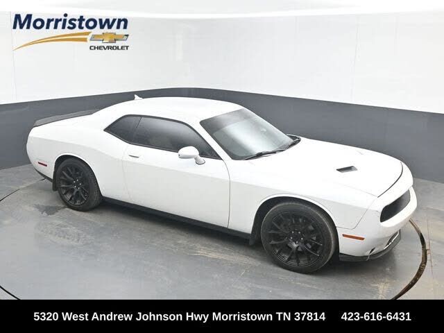 2015 DODGE Challenger