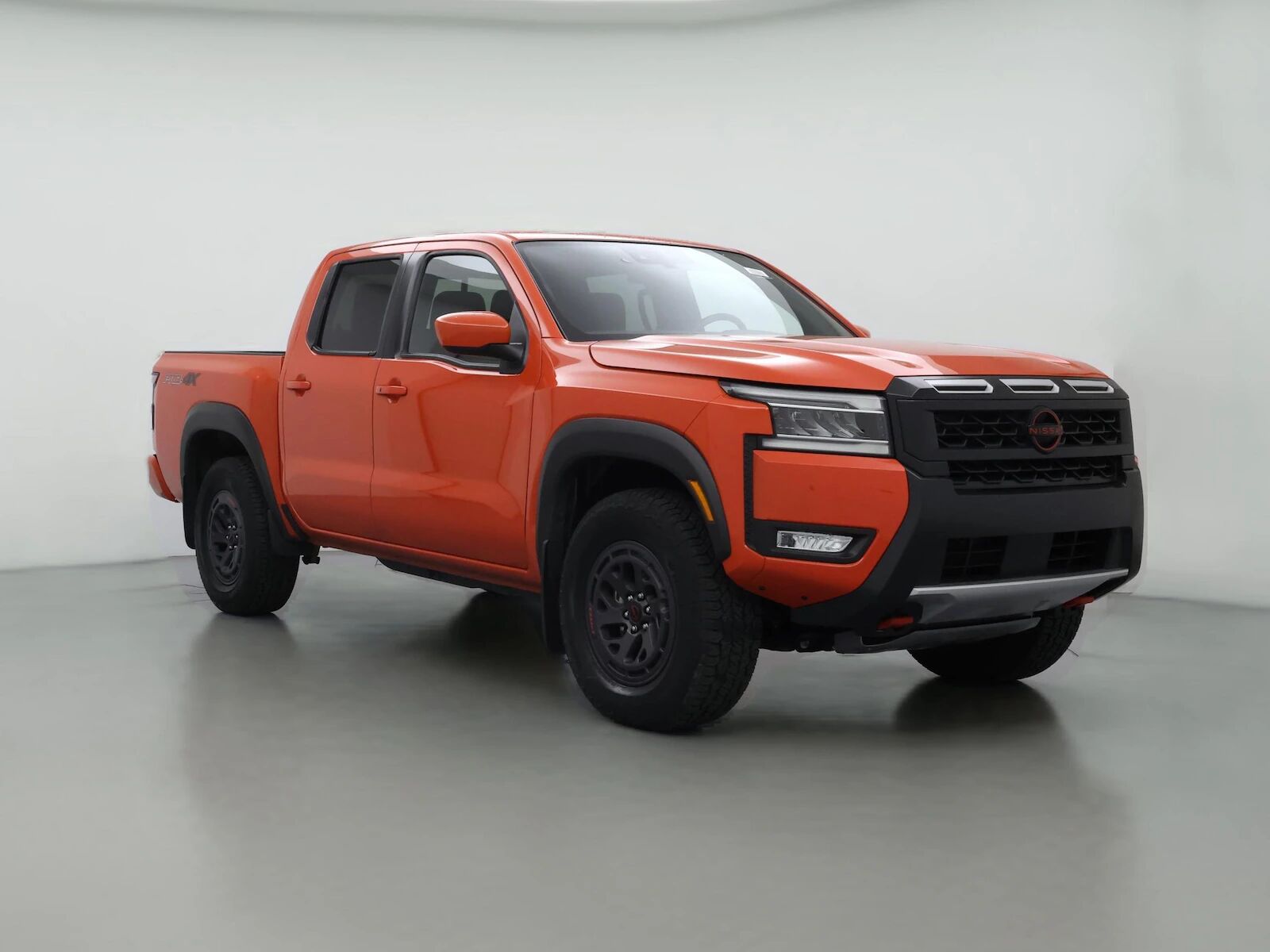2025 NISSAN Frontier