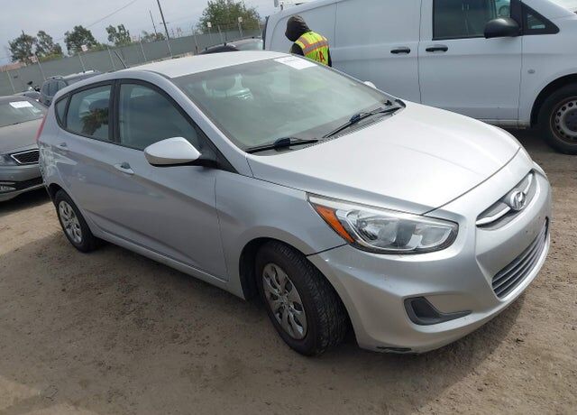 2017 HYUNDAI Accent