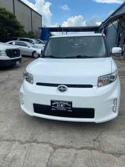 2015 TOYOTA SCION
