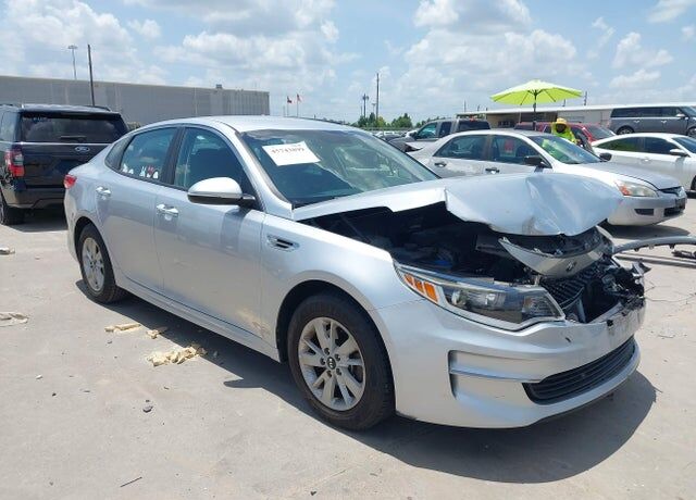 2017 KIA Optima