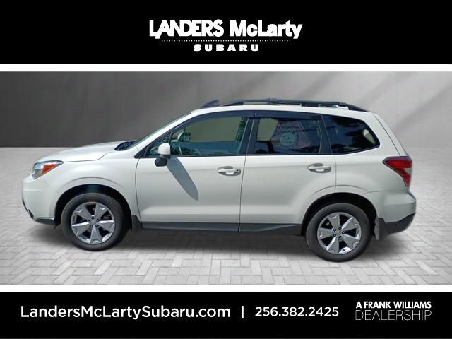 2016 SUBARU Forester