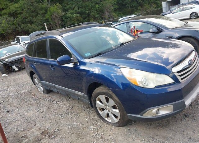 2010 SUBARU Outback