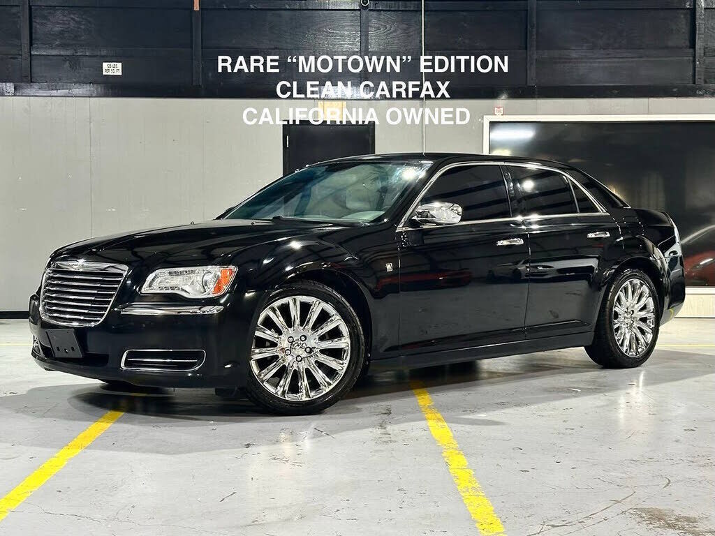 2013 CHRYSLER 300