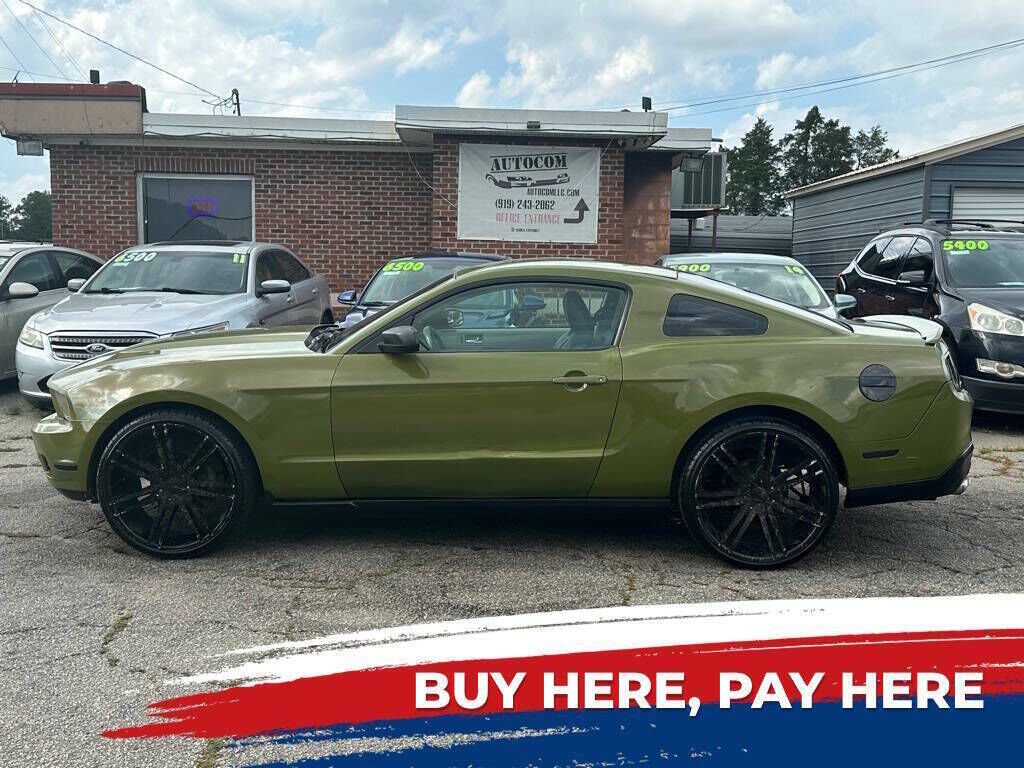 2010 FORD Mustang