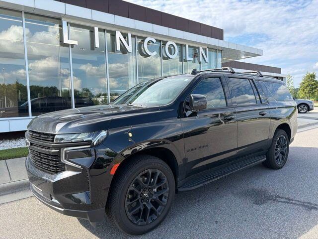2023 CHEVROLET Suburban