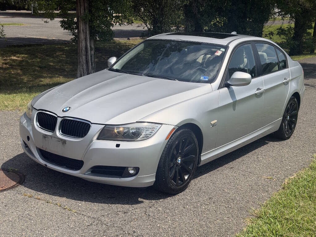 2011 BMW 3 Series