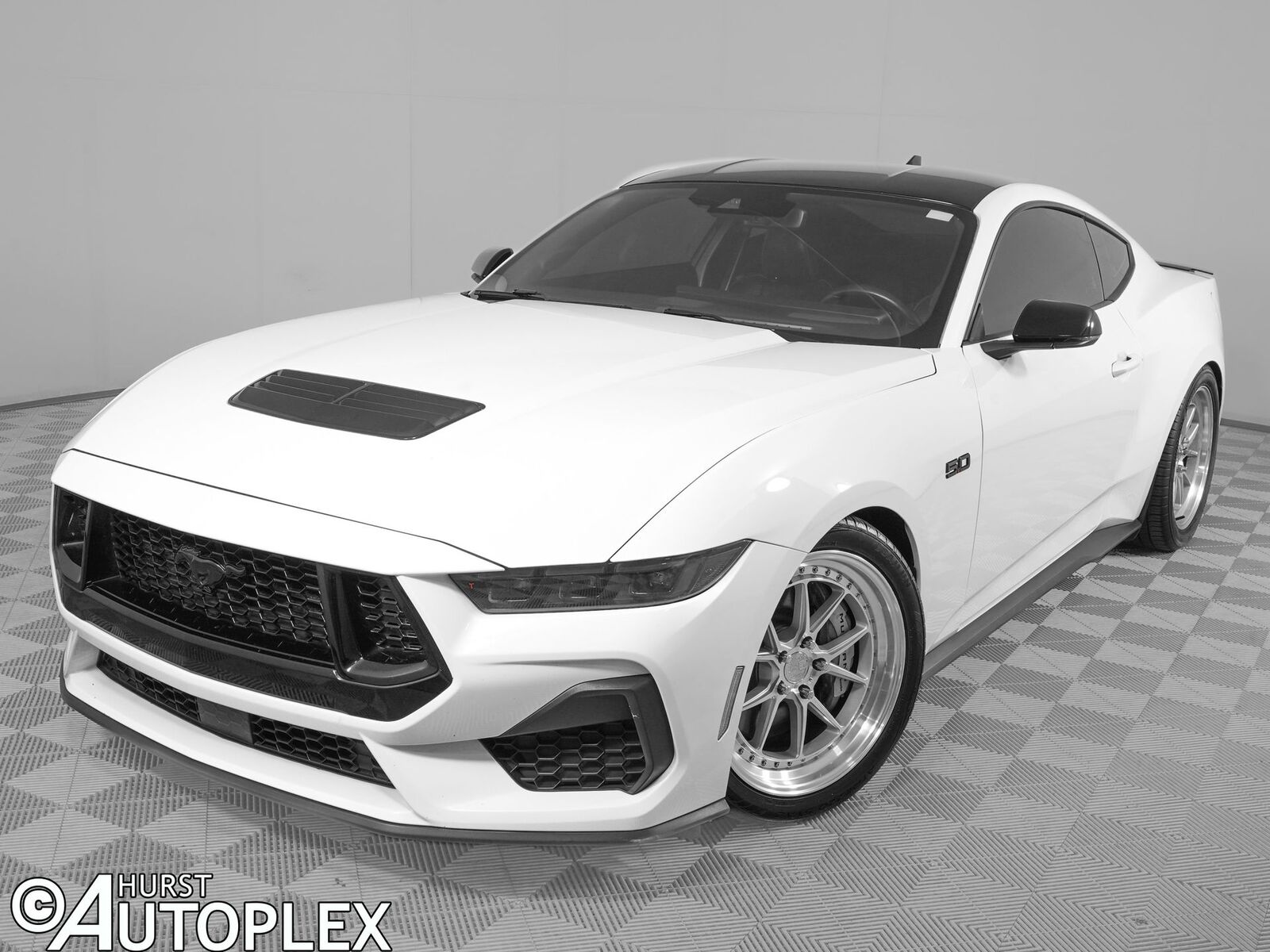 2024 FORD Mustang
