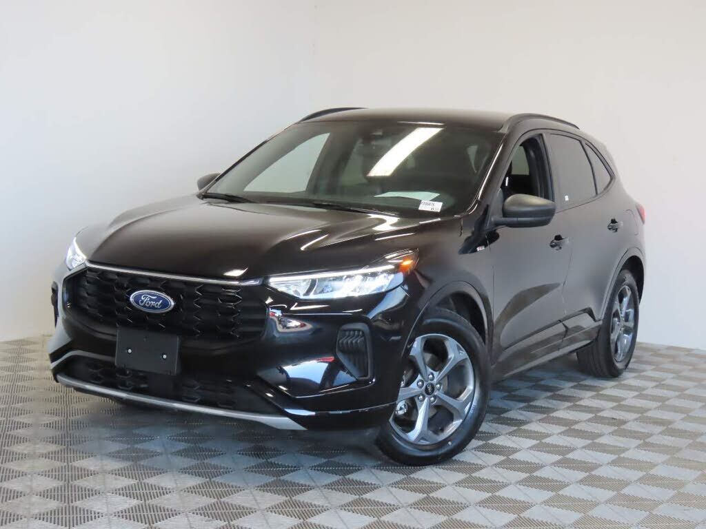 2024 FORD Escape