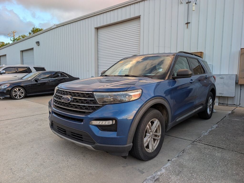 2020 FORD Explorer