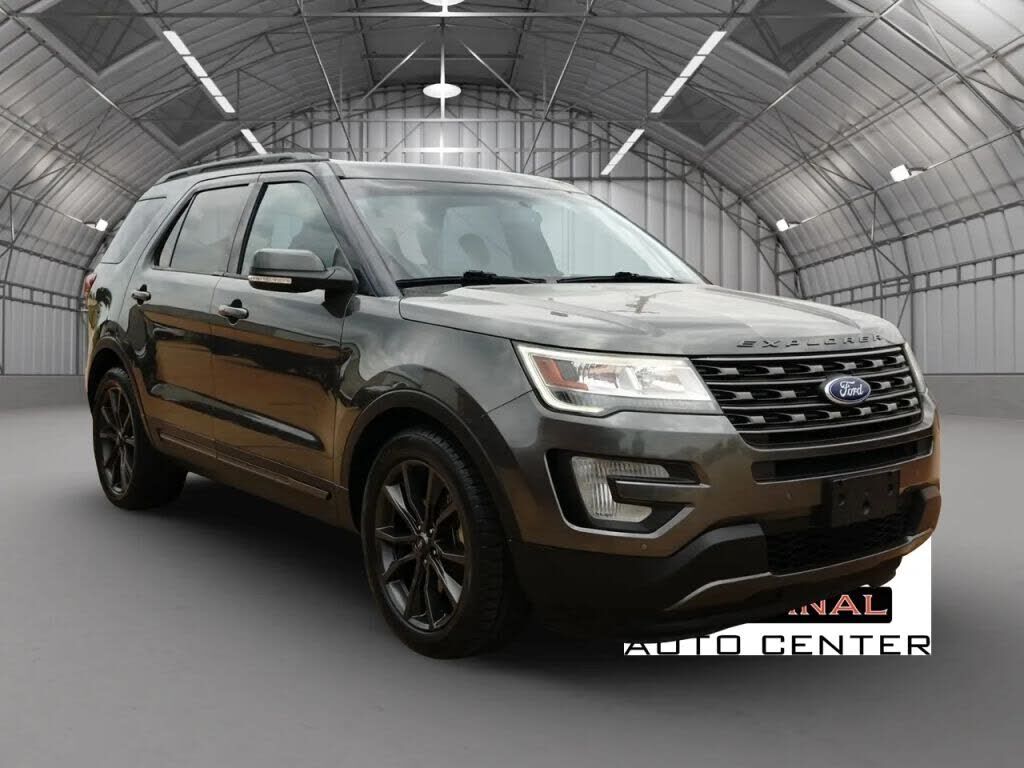 2017 FORD Explorer