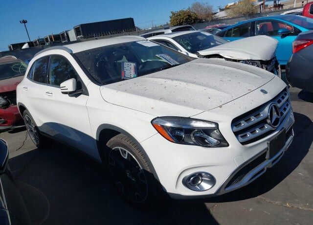 2019 MERCEDES-BENZ GLA-Class