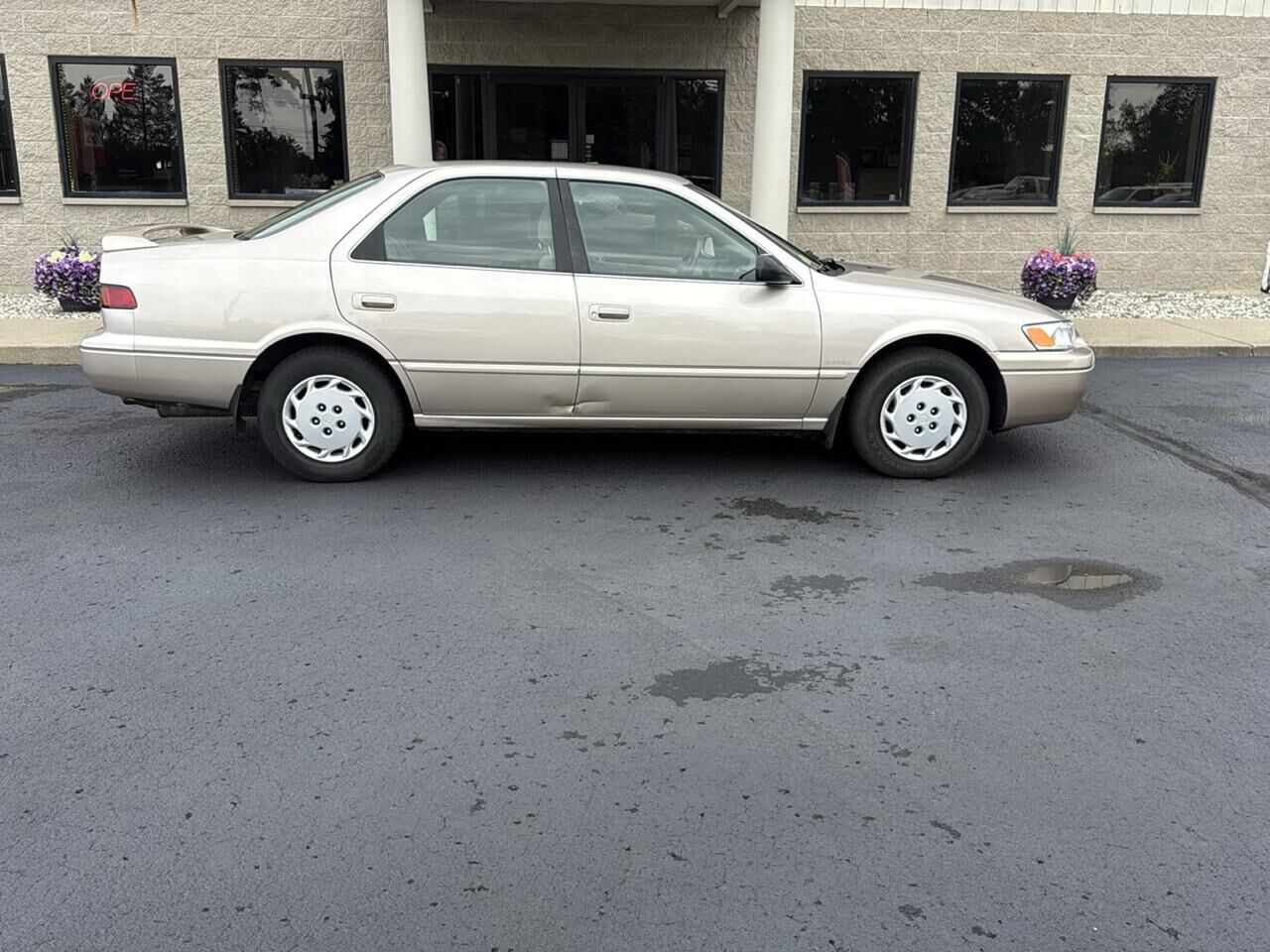 1997 TOYOTA Camry