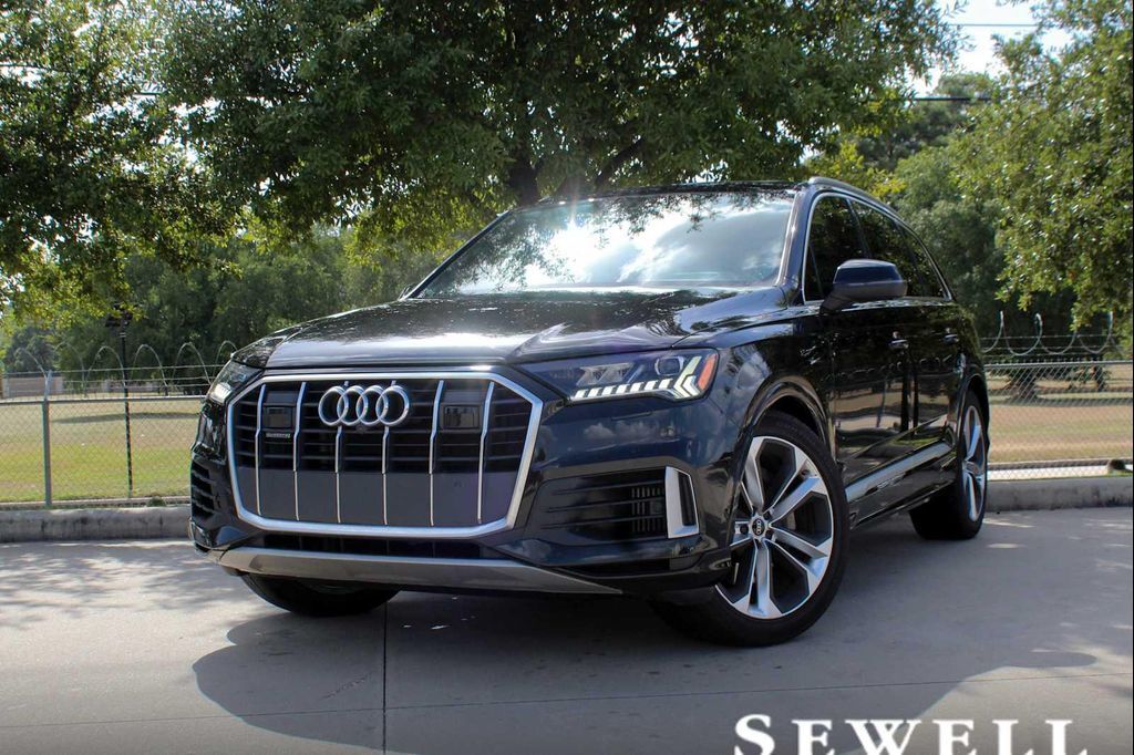 2023 AUDI Q7