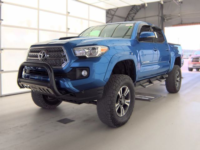 2016 TOYOTA Tacoma