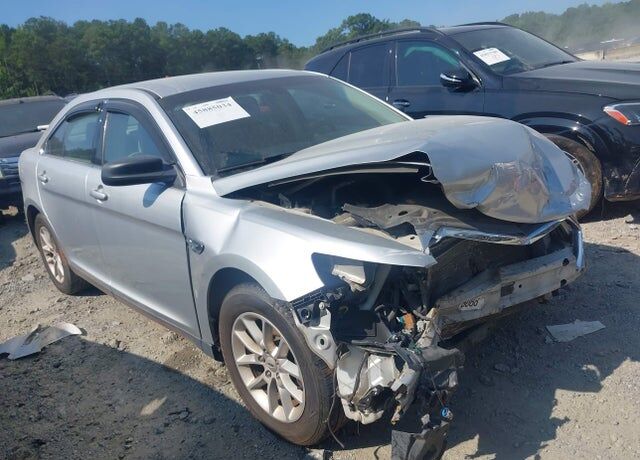 2013 FORD Taurus