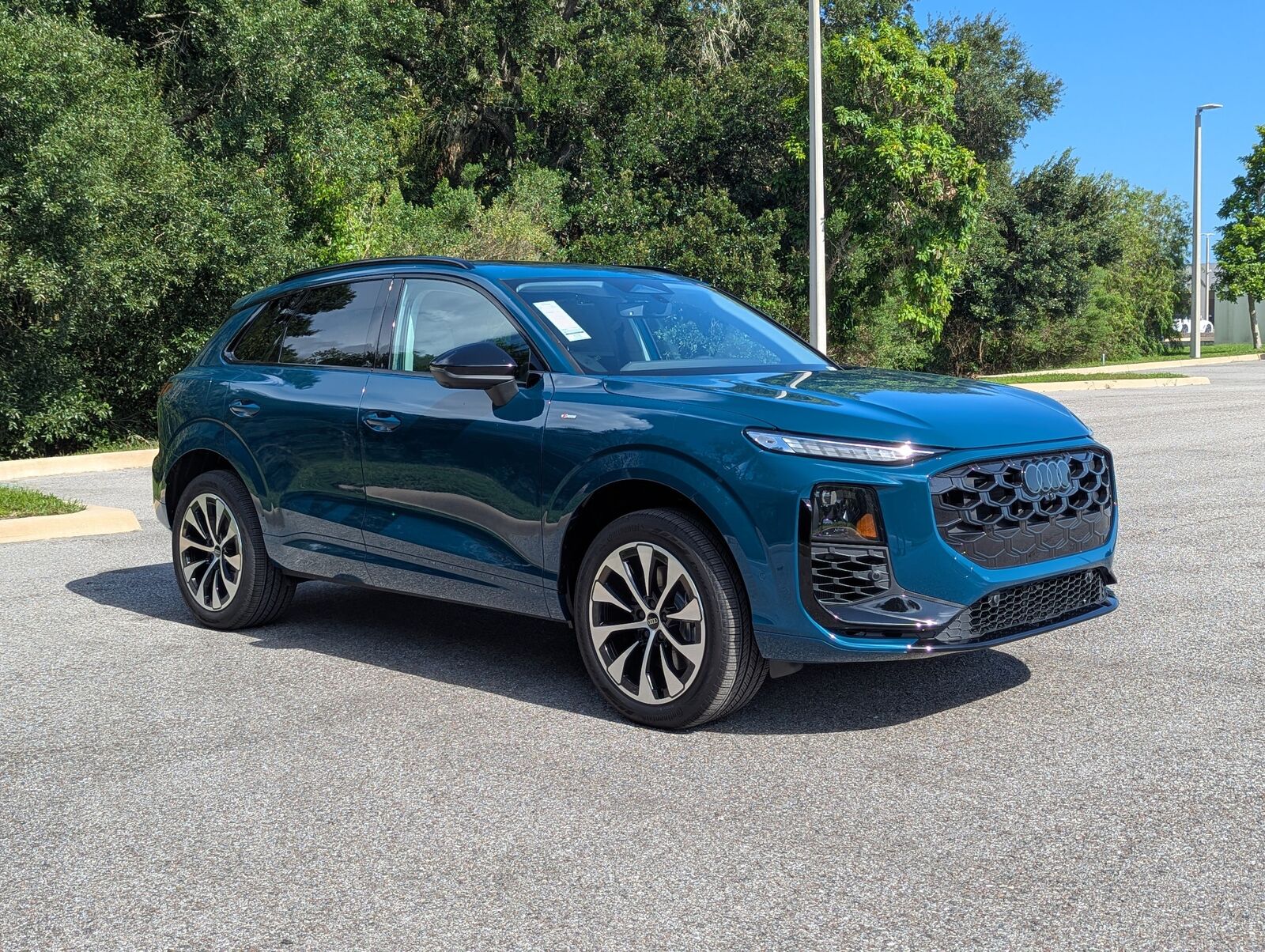 2026 AUDI Q3