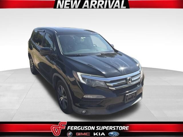 2017 HONDA Pilot