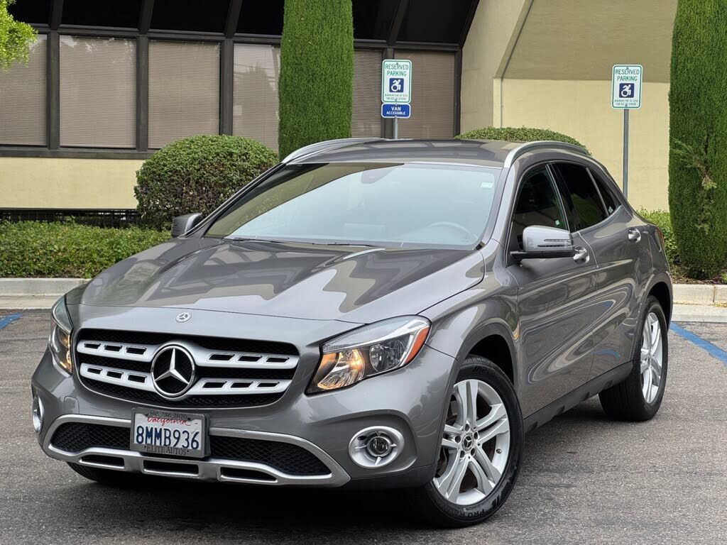 2019 MERCEDES-BENZ GLA-Class