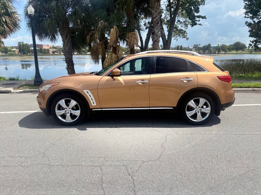 2009 INFINITI FX35
